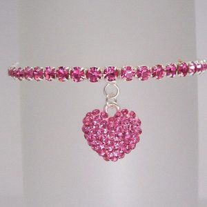 NWT Beautiful Hot Pink Stretch Band Bracelet Sparkling Swarovski Crystals Heart